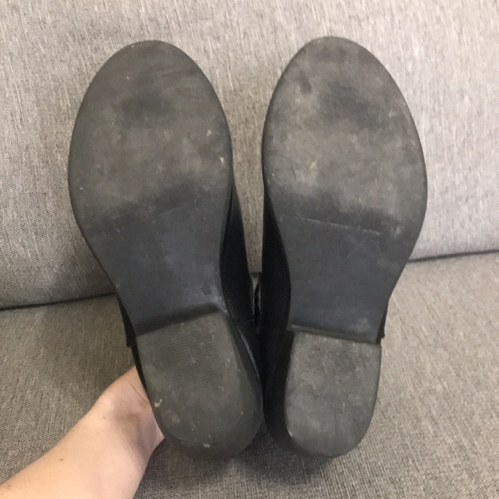 Soda Black Chelsea Boots - Picture 4 of 8